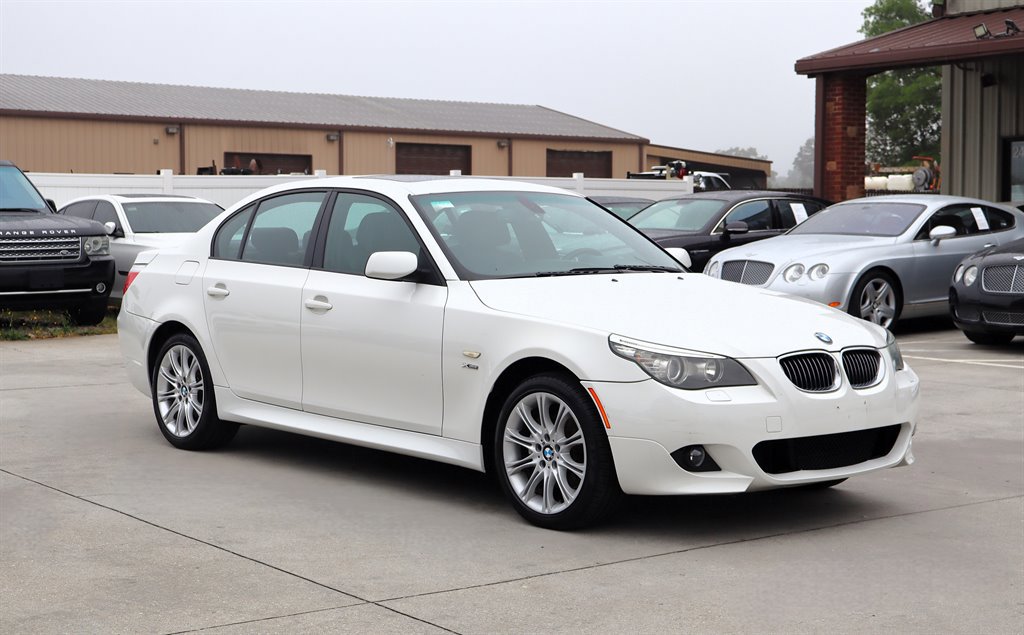 Used 2009 BMW 528i xDrive Sedan AWD/4WD image 9