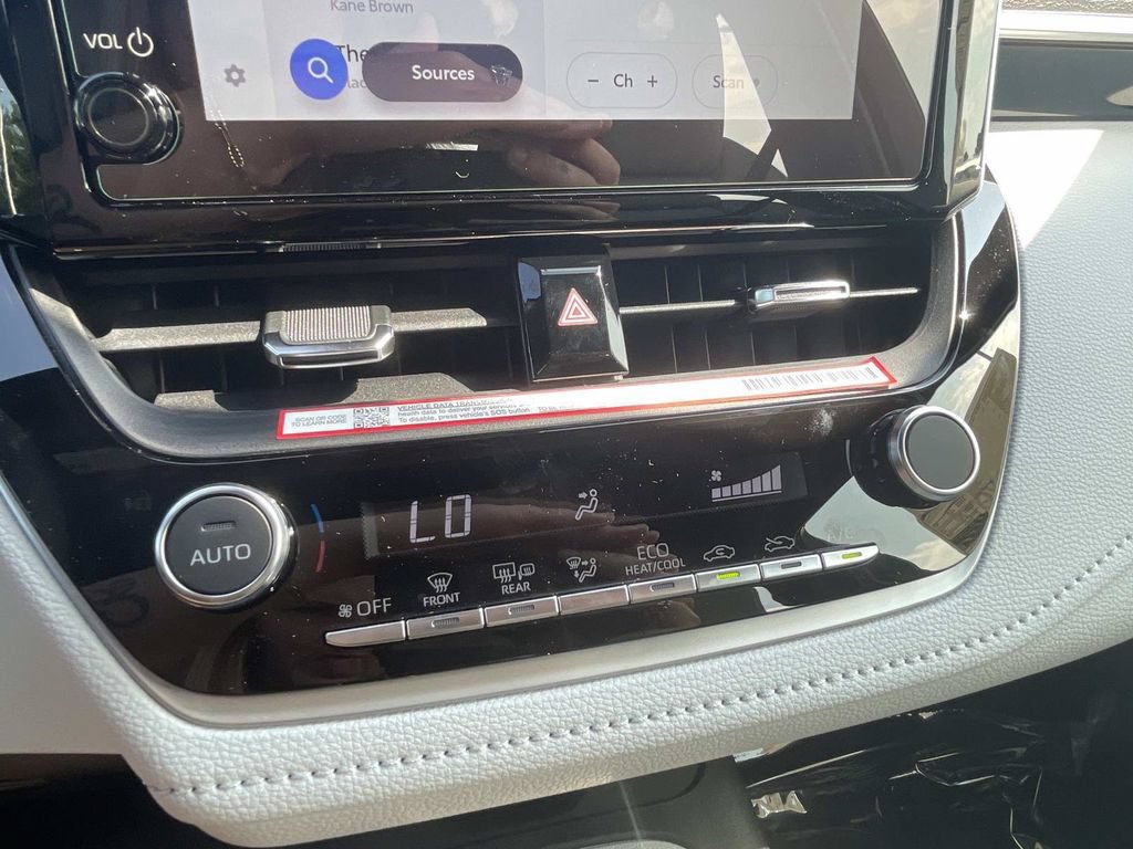New 2026 Toyota Corolla SE FWD image 39