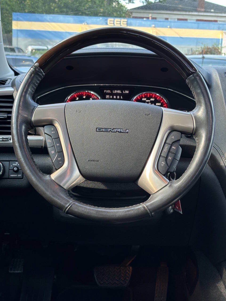 Used 2016 GMC Acadia Denali AWD/4WD image 28