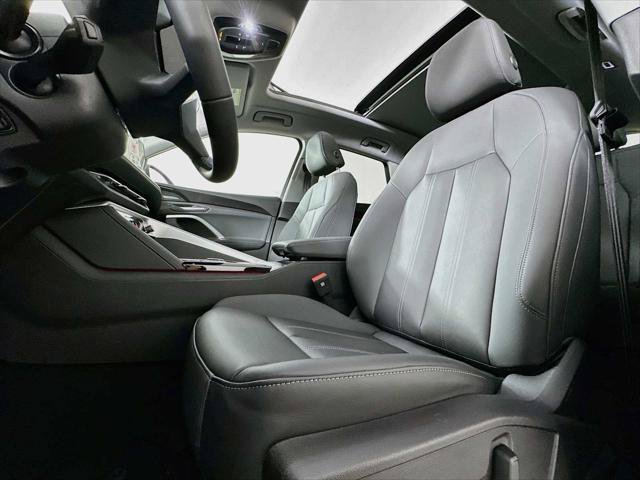 Certified 2025 Audi Q5 Premium w/ Premium Plus AWD/4WD image 18