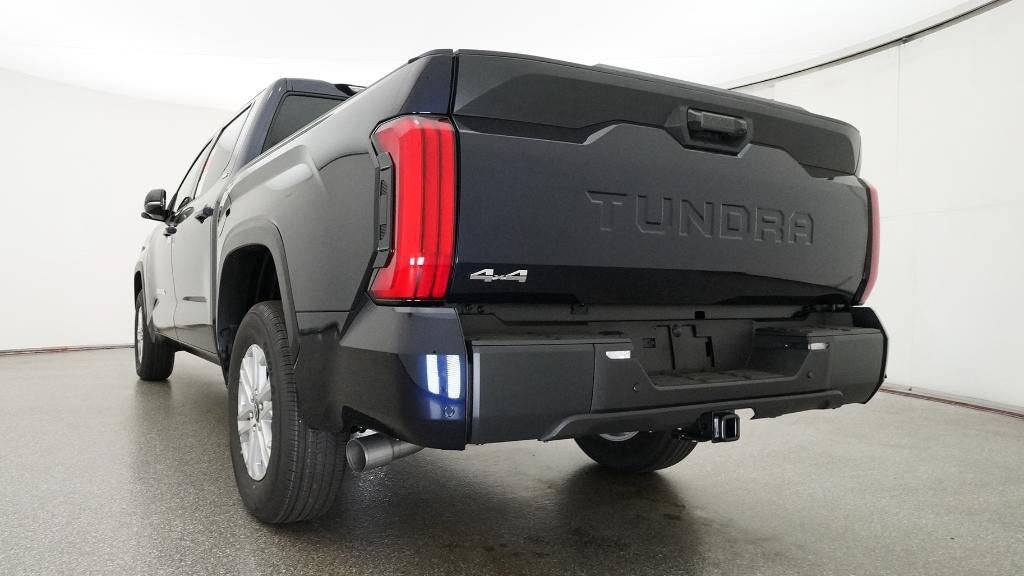 New 2026 Toyota Tundra SR5 w/ SR5 Premium Package AWD/4WD image 22