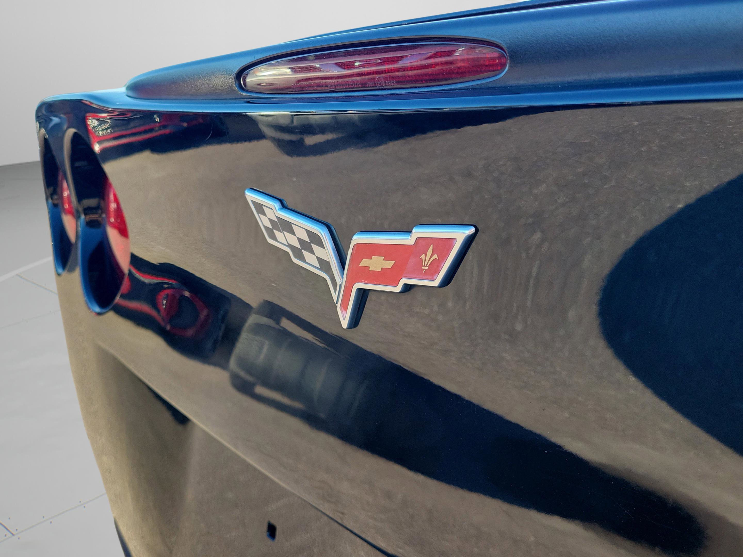 Used 2008 Chevrolet Corvette Convertible w/ Preferred Equipment Group image 33