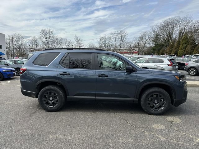 New 2026 Honda Pilot TrailSport image 3