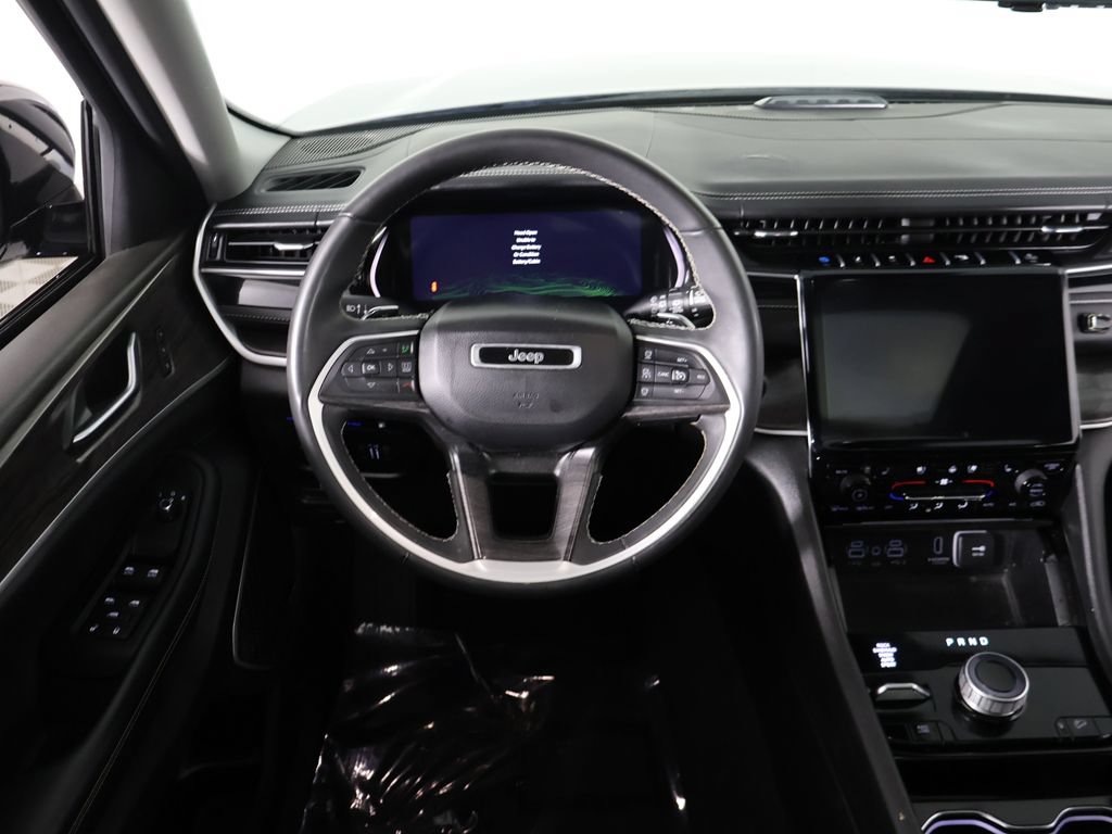 Used 2022 Jeep Grand Cherokee Limited 4xe w/ Luxury Tech Group II AWD/4WD image 41