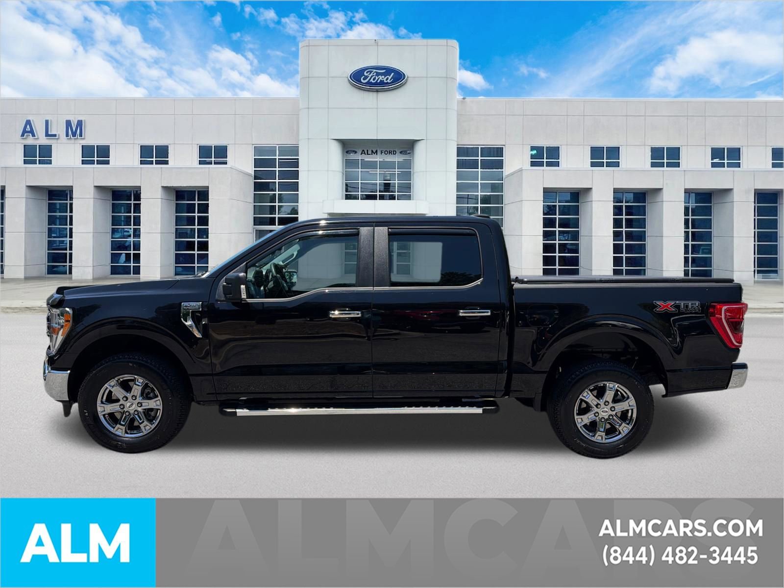 Used 2023 Ford F150 XLT w/ XTR Package AWD/4WD image 9