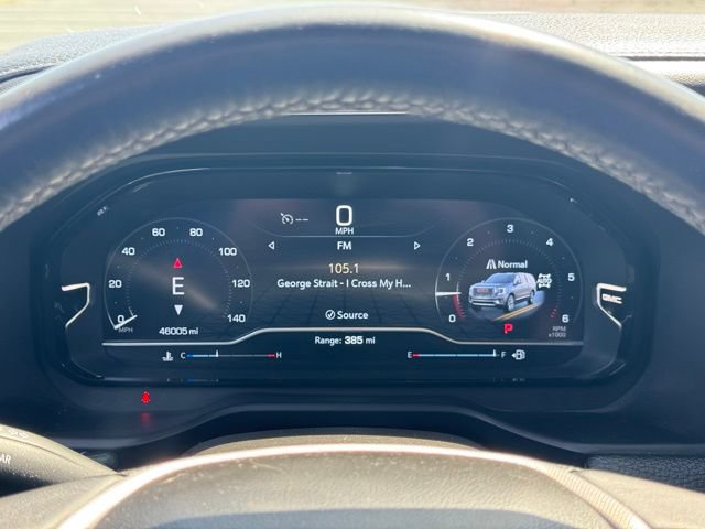 Used 2023 GMC Yukon XL Denali AWD/4WD image 29
