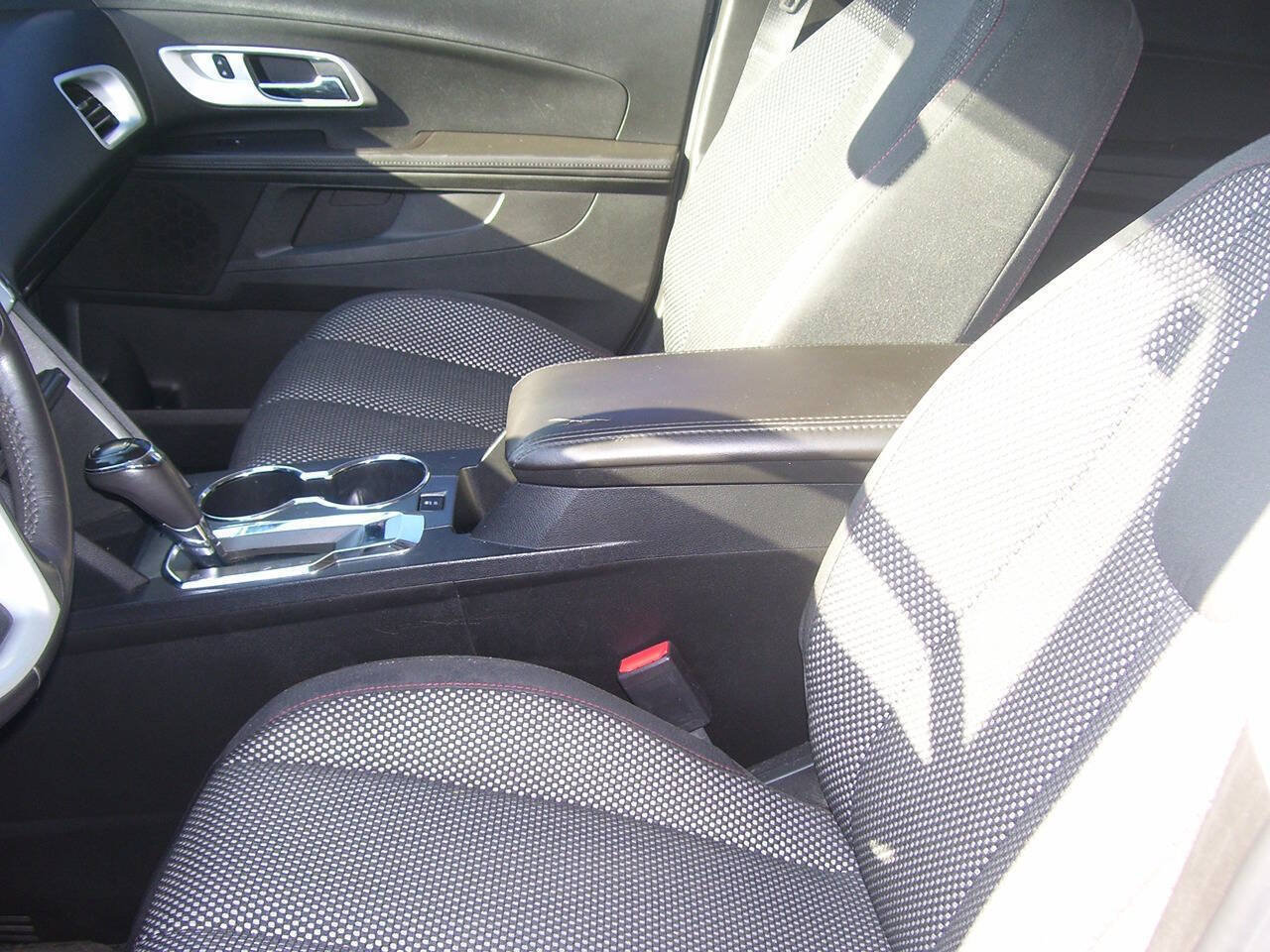 Used 2016 Chevrolet Equinox LT w/ Convenience Package FWD image 8