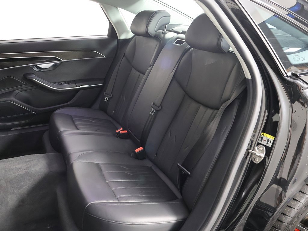 Used 2022 Audi A8 L 3.0T w/ Executive Package image 34
