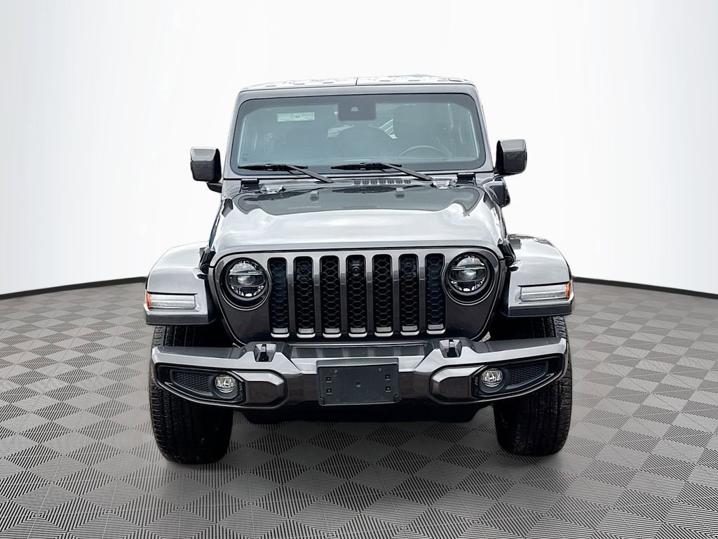 Used 2021 Jeep Wrangler Unlimited Sahara image 2