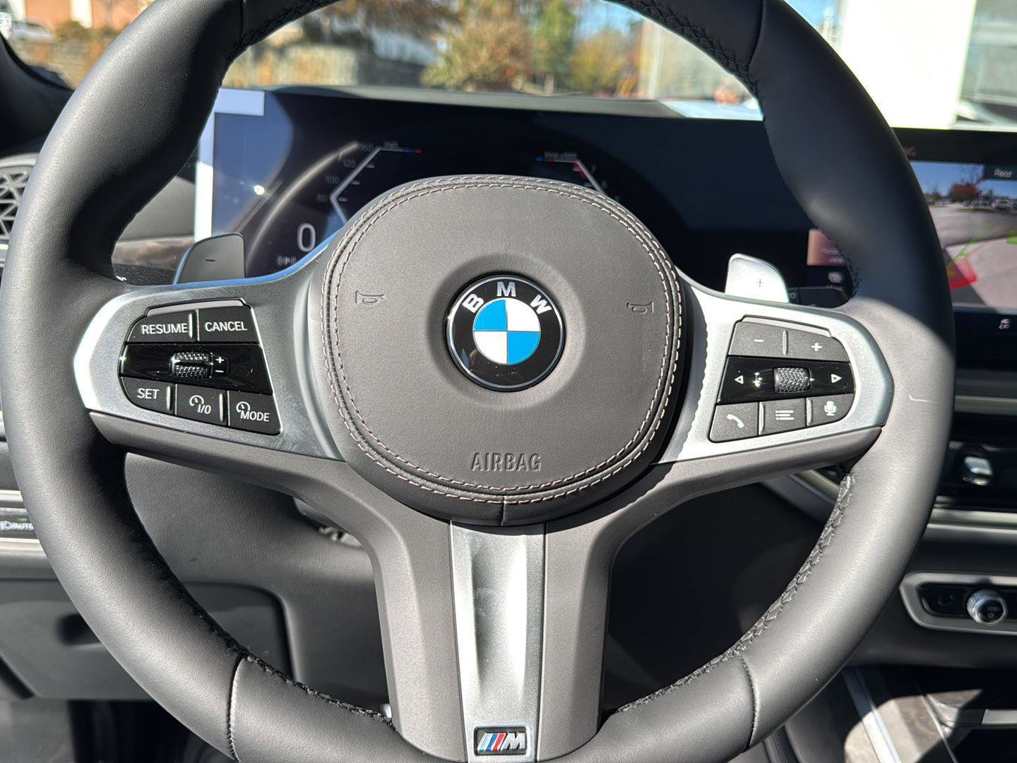 New 2026 BMW X7 xDrive40i w/ Executive Package image 16