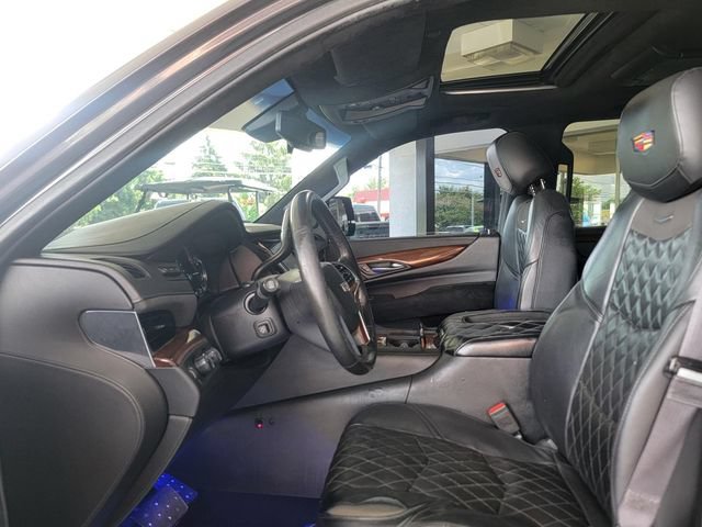 Used 2016 Cadillac Escalade ESV Premium AWD/4WD image 10