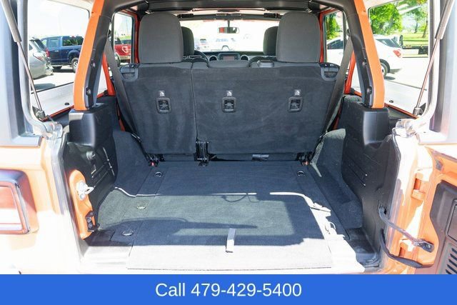 Used 2018 Jeep Wrangler Unlimited Sport S image 13