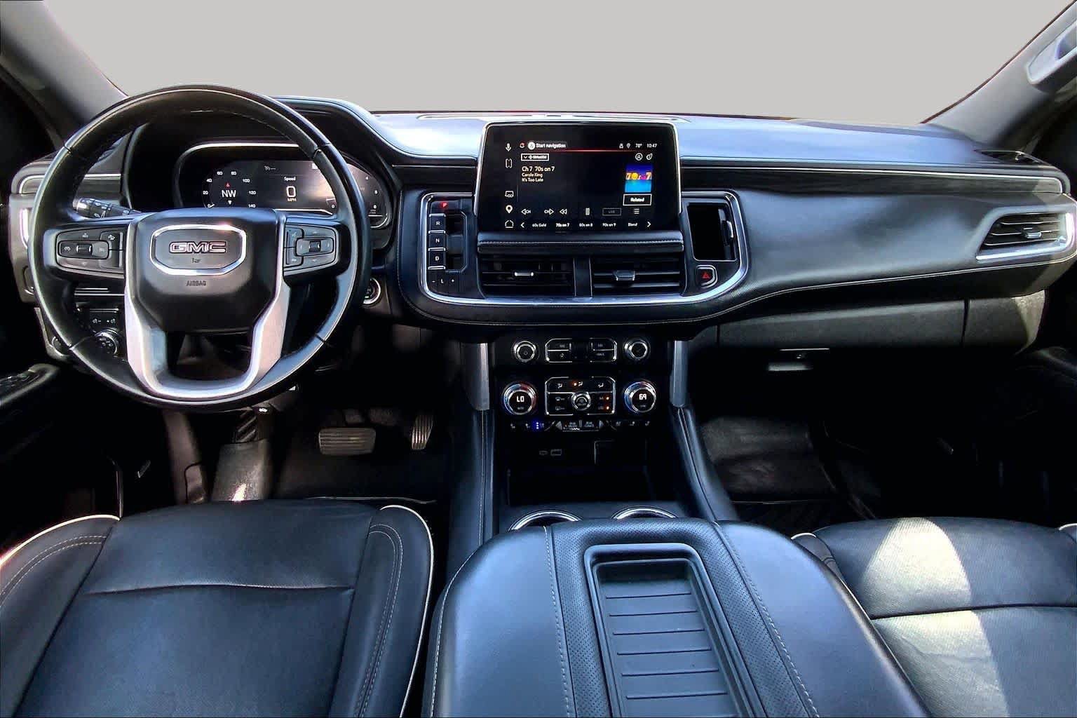 Used 2023 GMC Yukon SLT AWD/4WD image 16