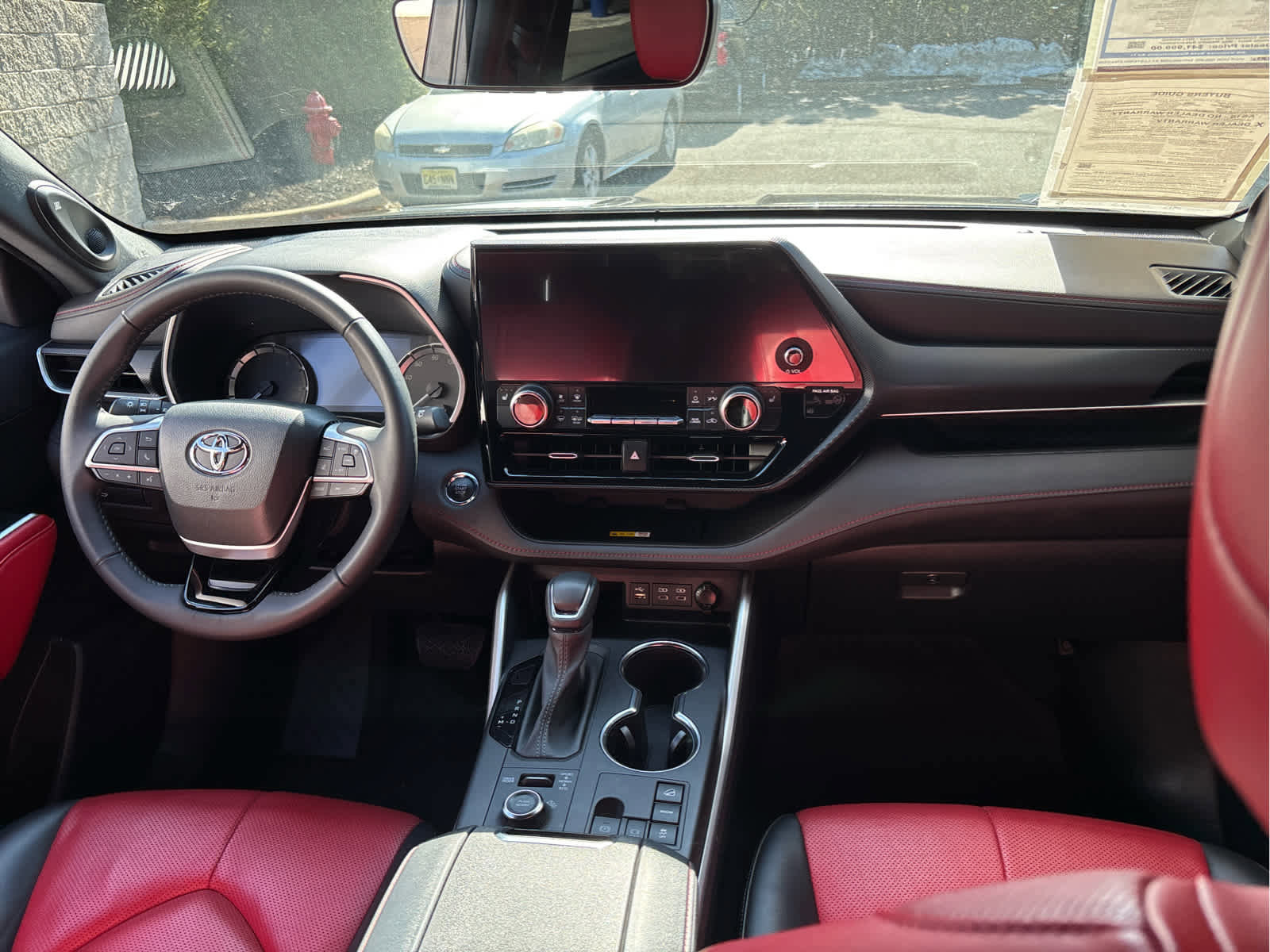Used 2023 Toyota Highlander XSE AWD/4WD image 33