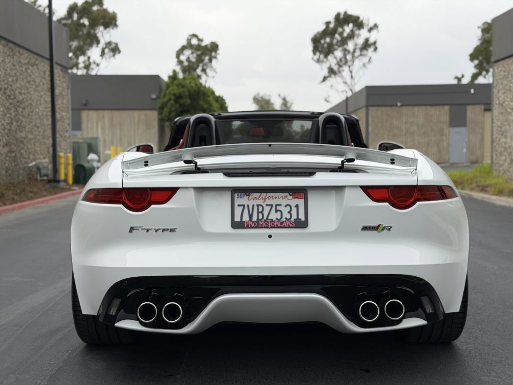 Used 2016 Jaguar F-TYPE R AWD/4WD image 10