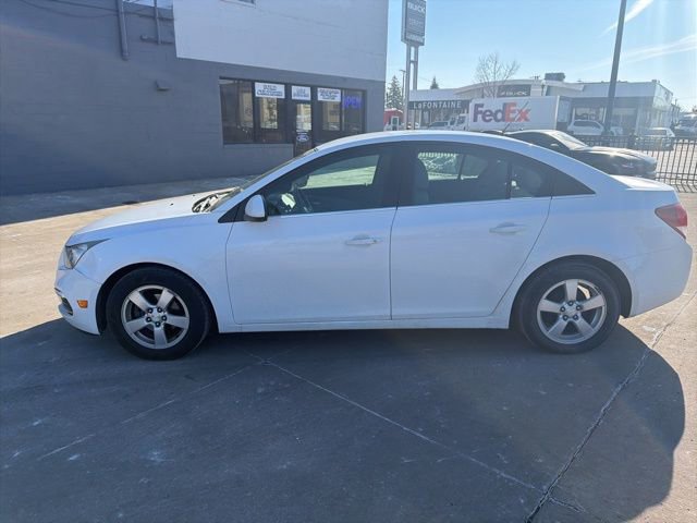 Used 2015 Chevrolet Cruze LT image 2