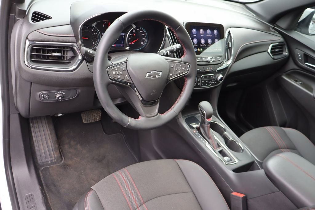 Used 2024 Chevrolet Equinox RS FWD image 5