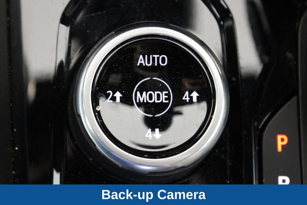 Used 2024 Chevrolet Colorado ZR2 w/ ZR2 Convenience Package III AWD/4WD image 18