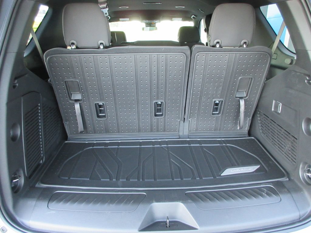 New 2026 Chevrolet Tahoe LS w/ LS Custom Edition AWD/4WD image 11