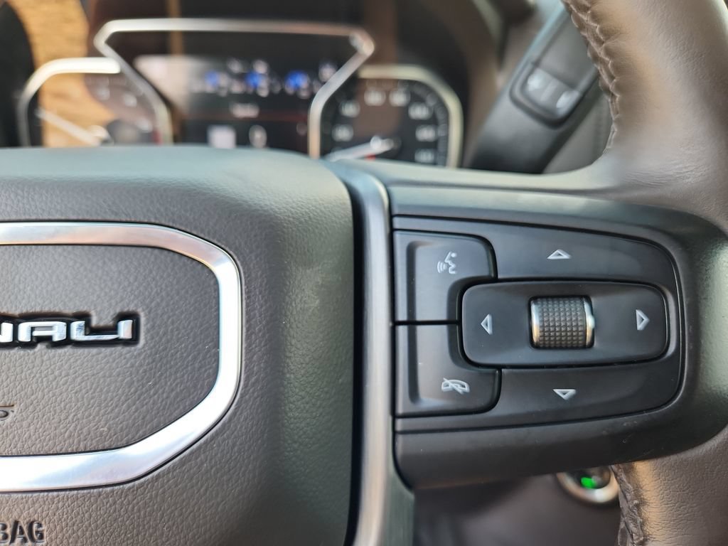 Used 2021 GMC Sierra 1500 Denali w/ Technology Package AWD/4WD image 20