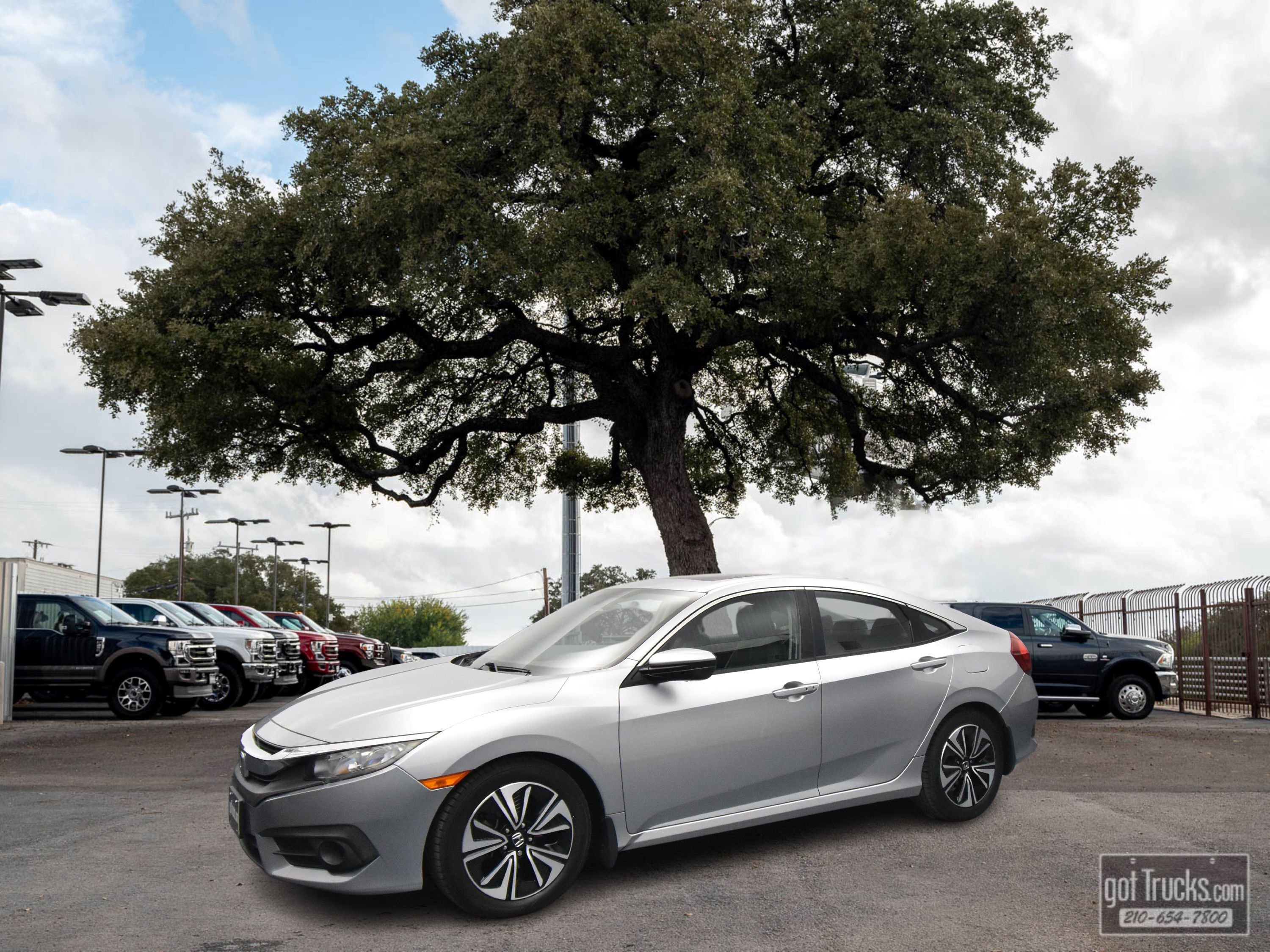 Used 2017 Honda Civic EX-L image 1