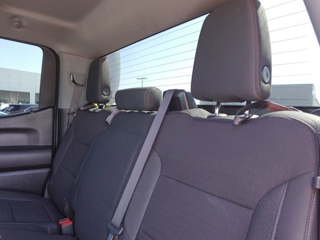 Used 2023 Chevrolet Silverado 1500 Custom image 11