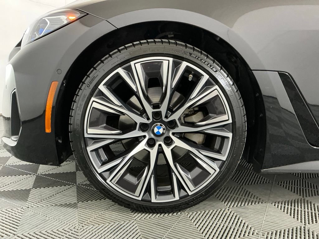 Certified 2024 BMW 430i Gran Coupe w/ Premium Package RWD image 33