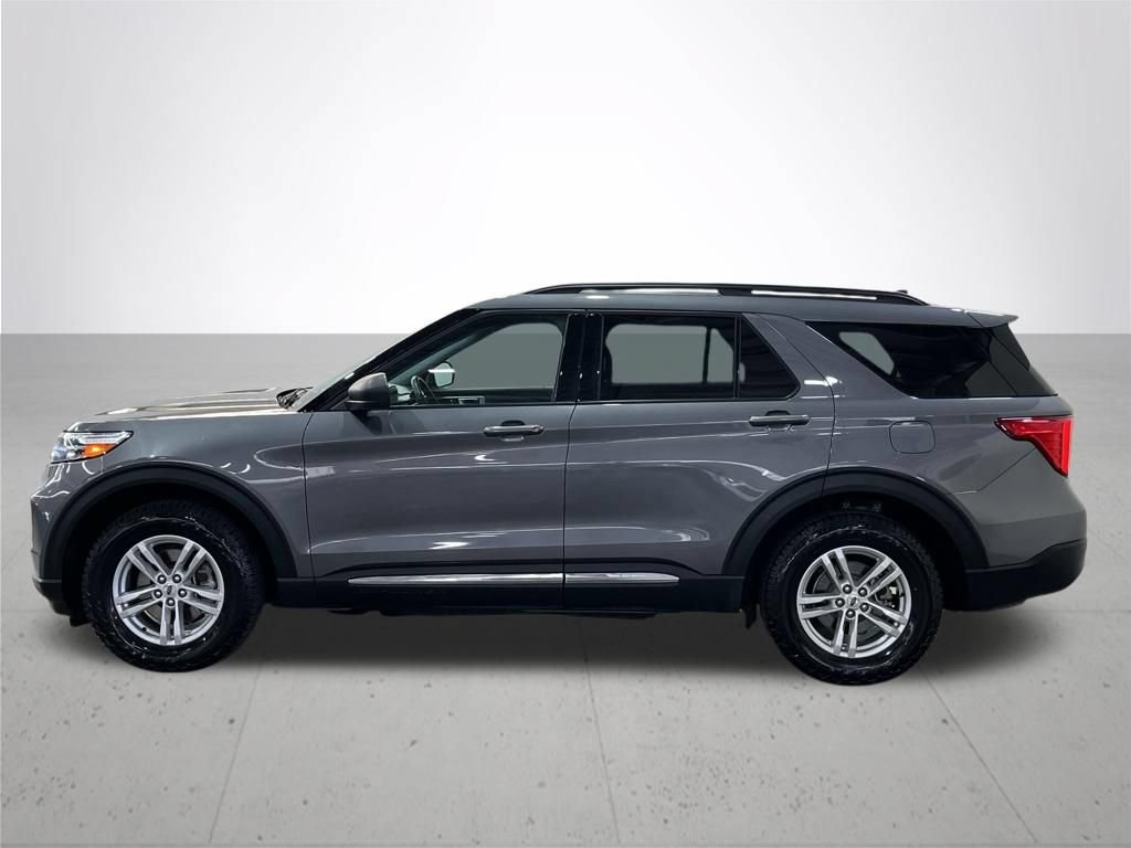 Used 2022 Ford Explorer XLT AWD/4WD image 15