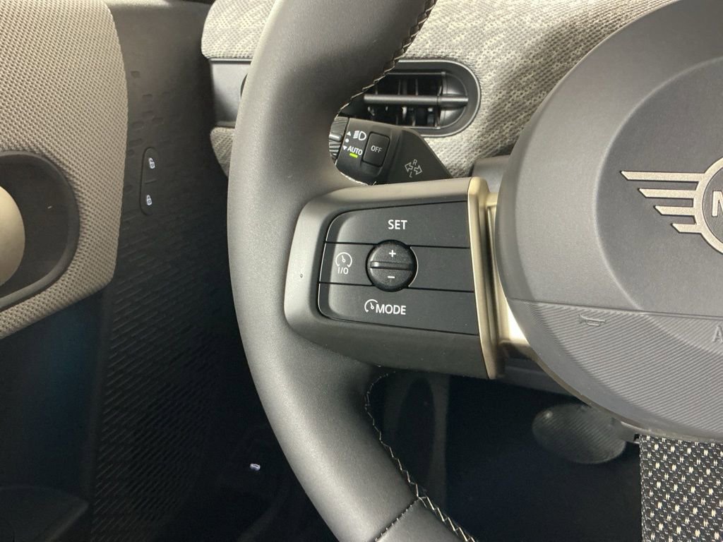 New 2026 MINI Cooper 2-Door Hardtop image 16