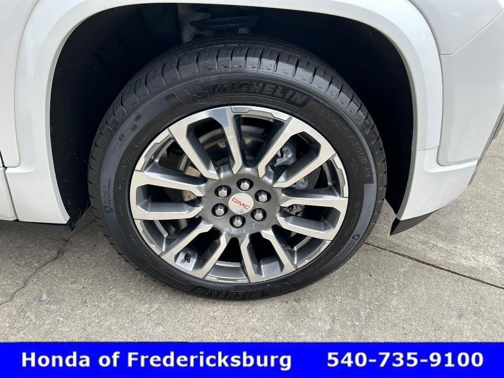 Used 2021 GMC Acadia Denali w/ Denali Ultimate Package image 13