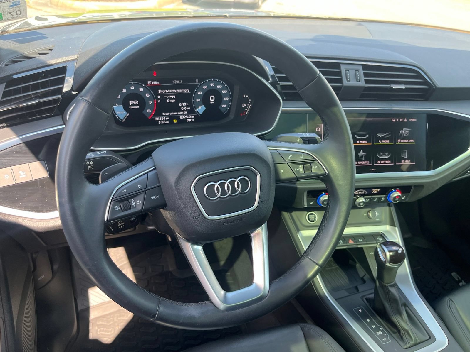 Used 2023 Audi Q3 2.0T Premium Plus w/ Premium Plus Package AWD/4WD image 38