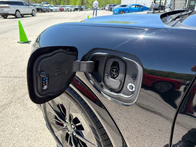 Used 2025 Ford Mustang Mach-E GT w/ Interior Protection Package AWD/4WD image 12