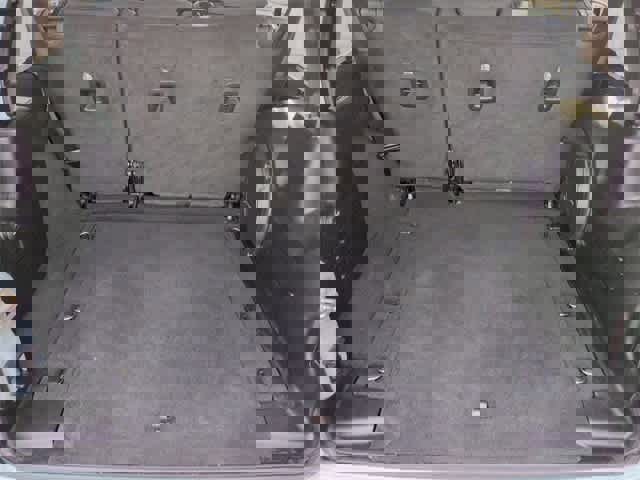 Used 2023 Jeep Wrangler Unlimited Rubicon w/ Cold Weather Group image 34