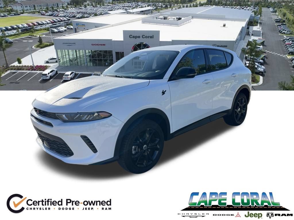 Used 2023 Dodge Hornet GT w/ GT Blacktop Package AWD/4WD image 1