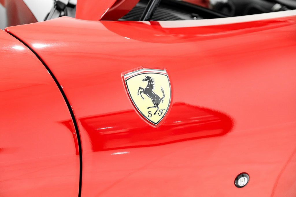 Used 2024 Ferrari Roma image 39