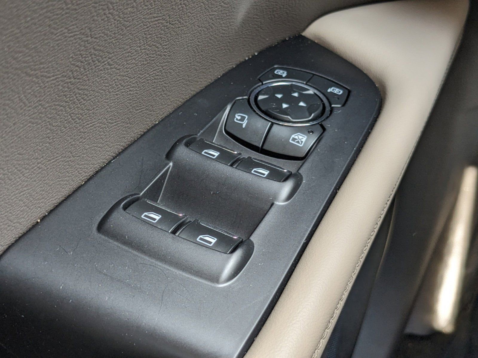 Certified 2023 Lincoln Nautilus Reserve w/ Equipment Group 201A image 26