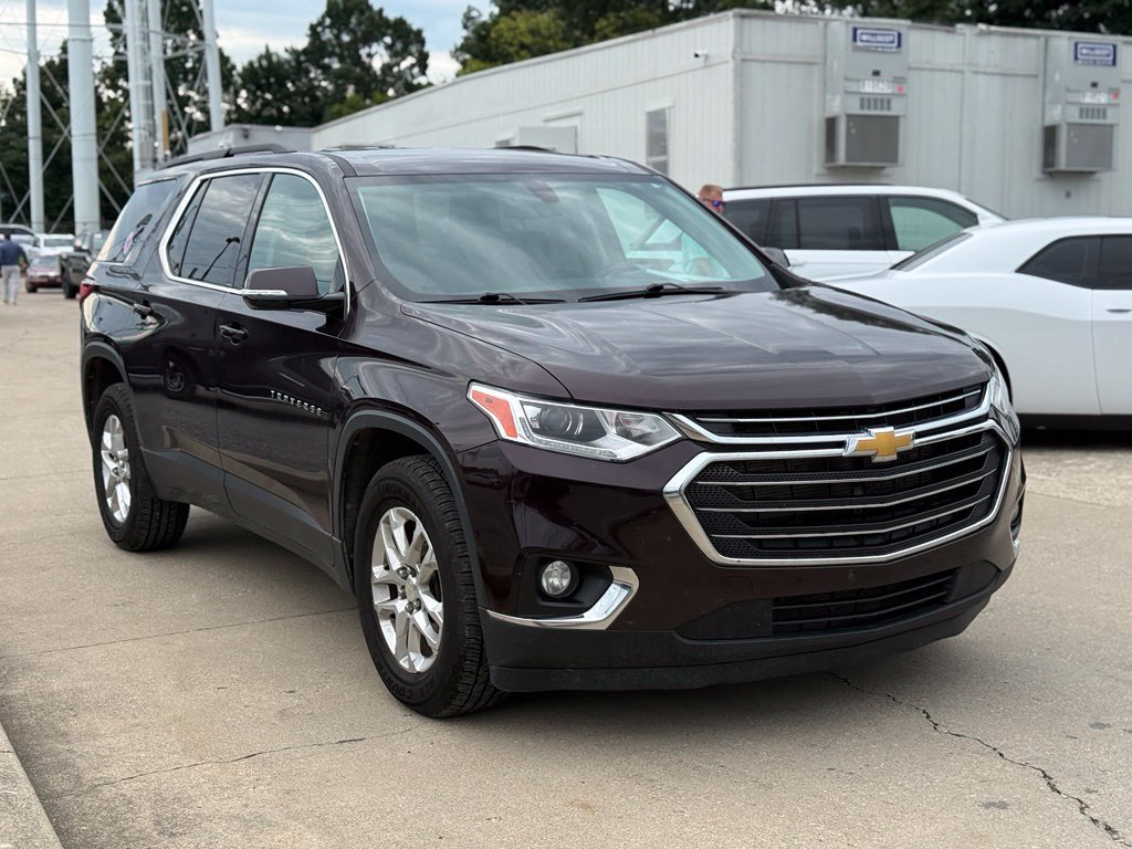 Used 2020 Chevrolet Traverse LT FWD image 4