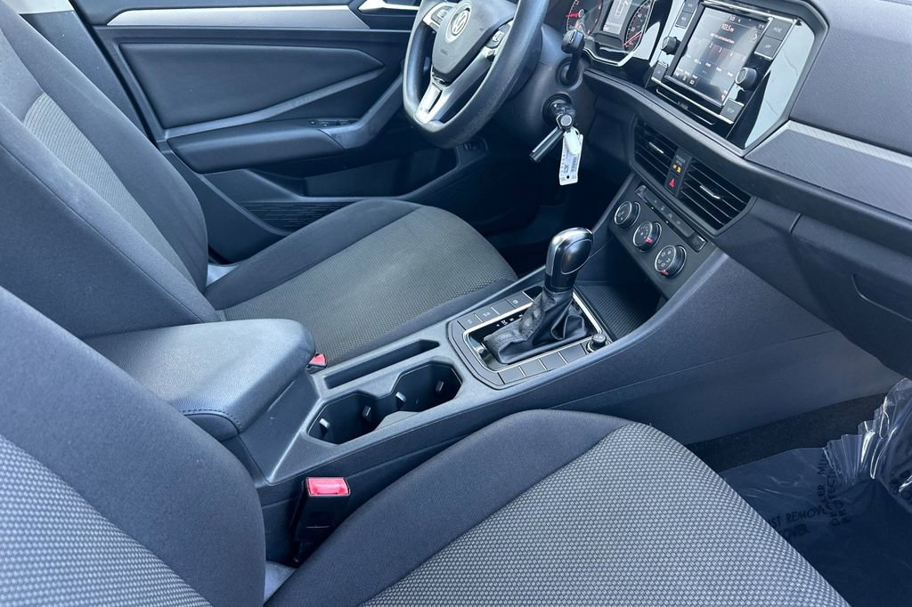 Used 2019 Volkswagen Jetta S w/ Driver Assistance Package FWD image 15