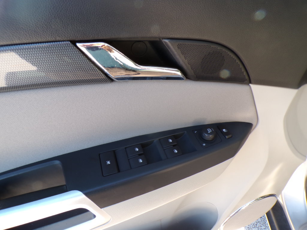 Used 2008 Saturn Vue XE FWD image 22