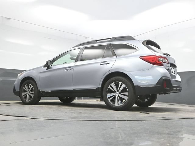 Used 2019 Subaru Outback 2.5i Limited AWD/4WD image 33