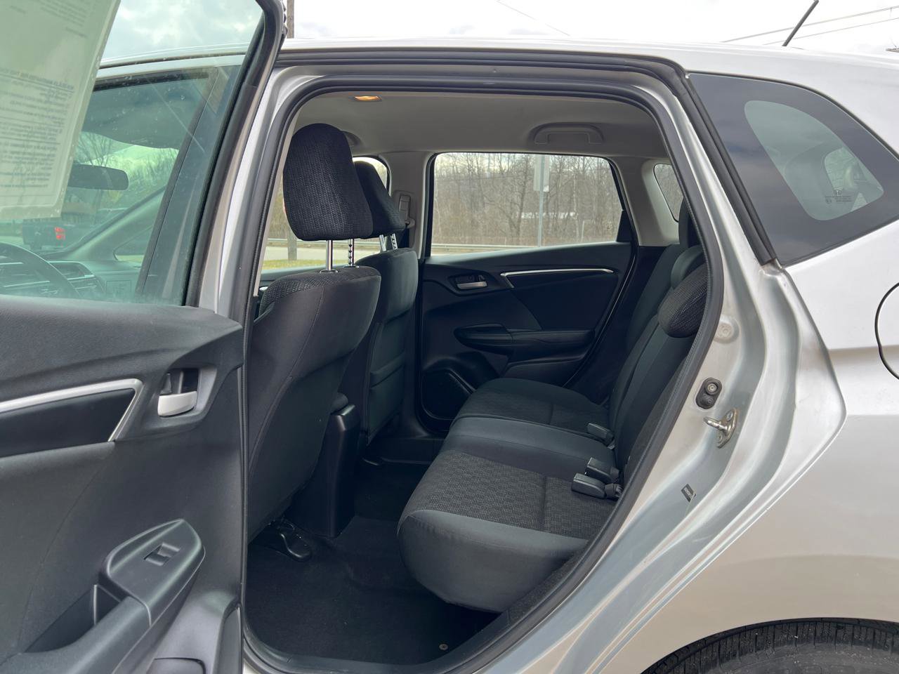 Used 2015 Honda Fit LX image 29