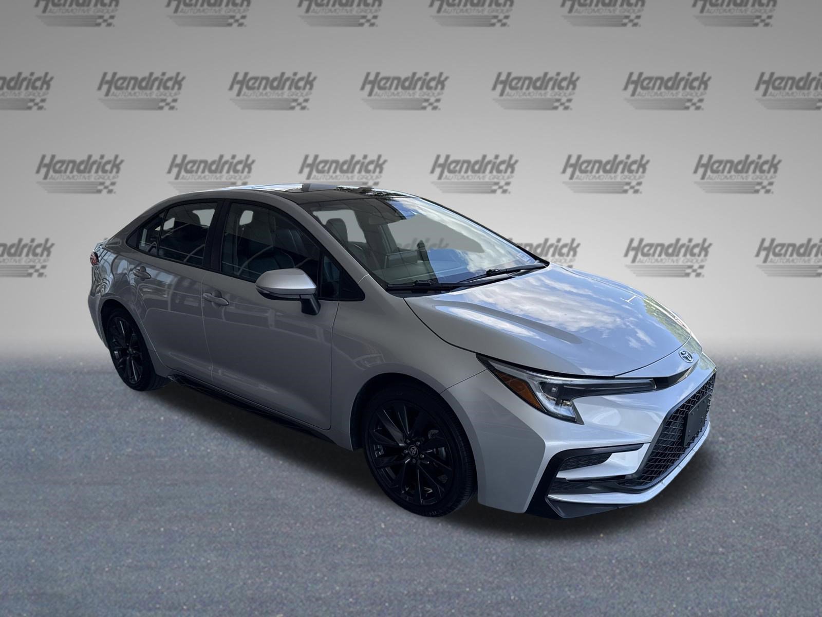 Used 2023 Toyota Corolla XSE w/ Carpet Mat Package (TMS) FWD image 2