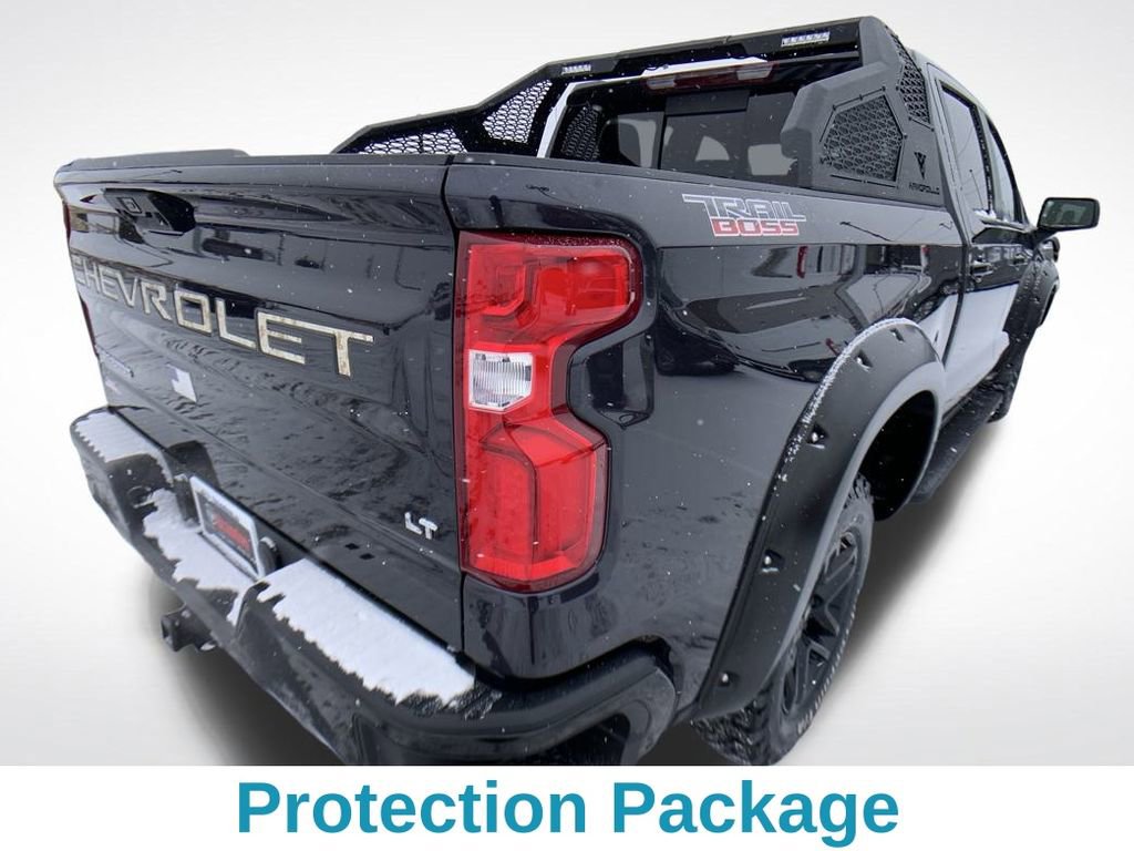 Used 2024 Chevrolet Silverado 1500 LT Trail Boss w/ Convenience Package II image 7