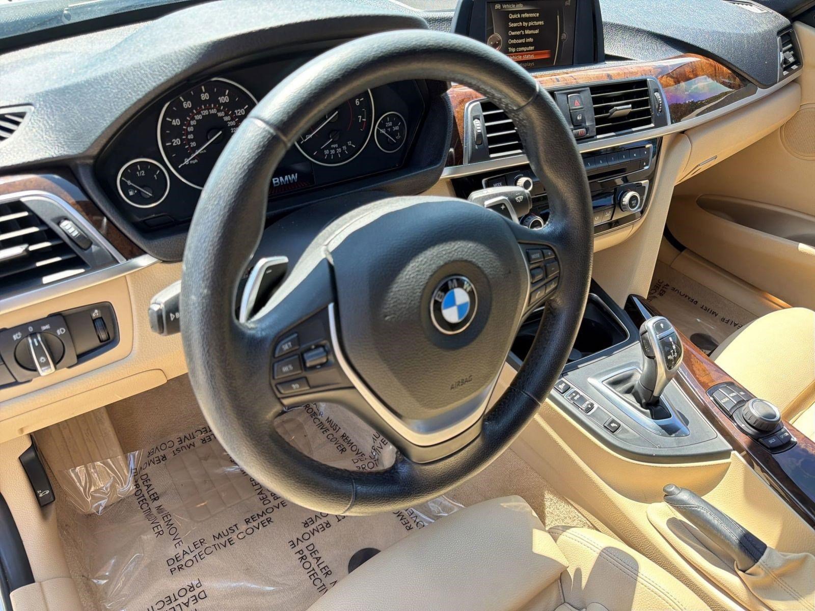Used 2016 BMW 328i Sedan RWD image 4