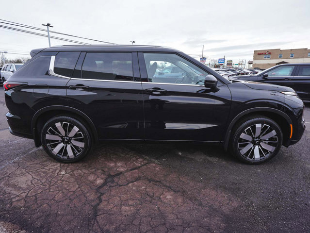 New 2026 Mitsubishi Outlander SEL image 4