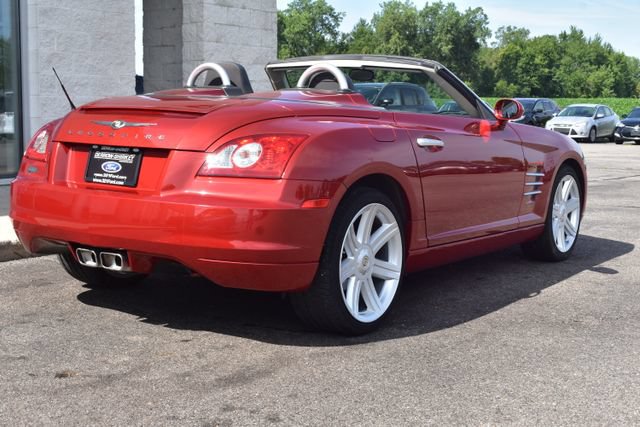 Used 2005 Chrysler Crossfire Limited RWD image 15