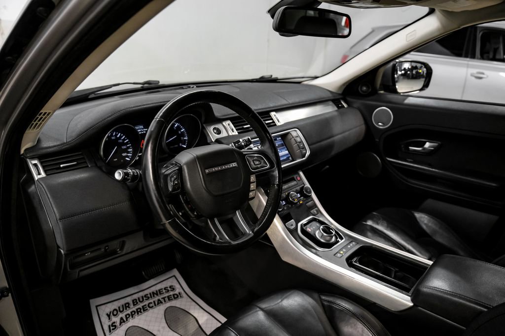 Used 2013 Land Rover Range Rover Evoque Pure Premium image 3