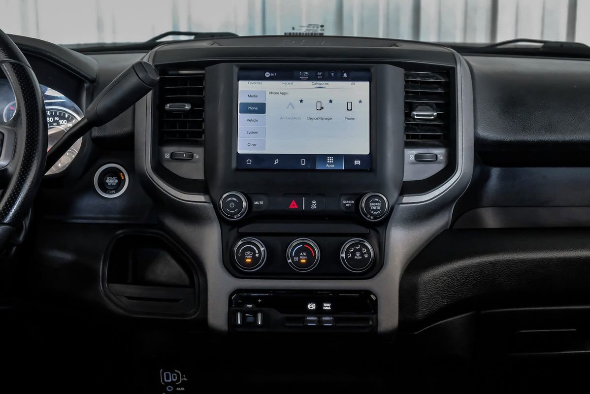 Used 2024 RAM 3500 Tradesman w/ Chrome Appearance Group image 26