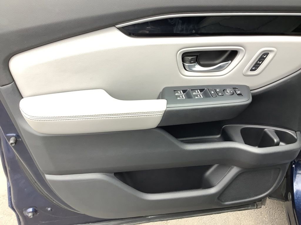 Used 2024 Honda Pilot EX-L image 12