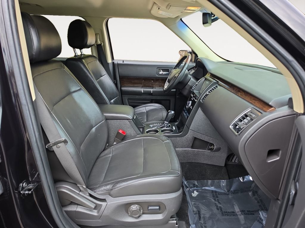 Used 2019 Ford Flex Limited AWD/4WD image 15